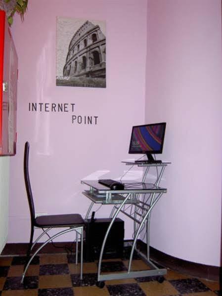 Hotel Violetta Parma Exteriör bild